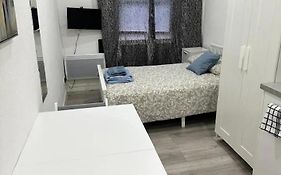 Cosy Flat By Hyde Park- 15